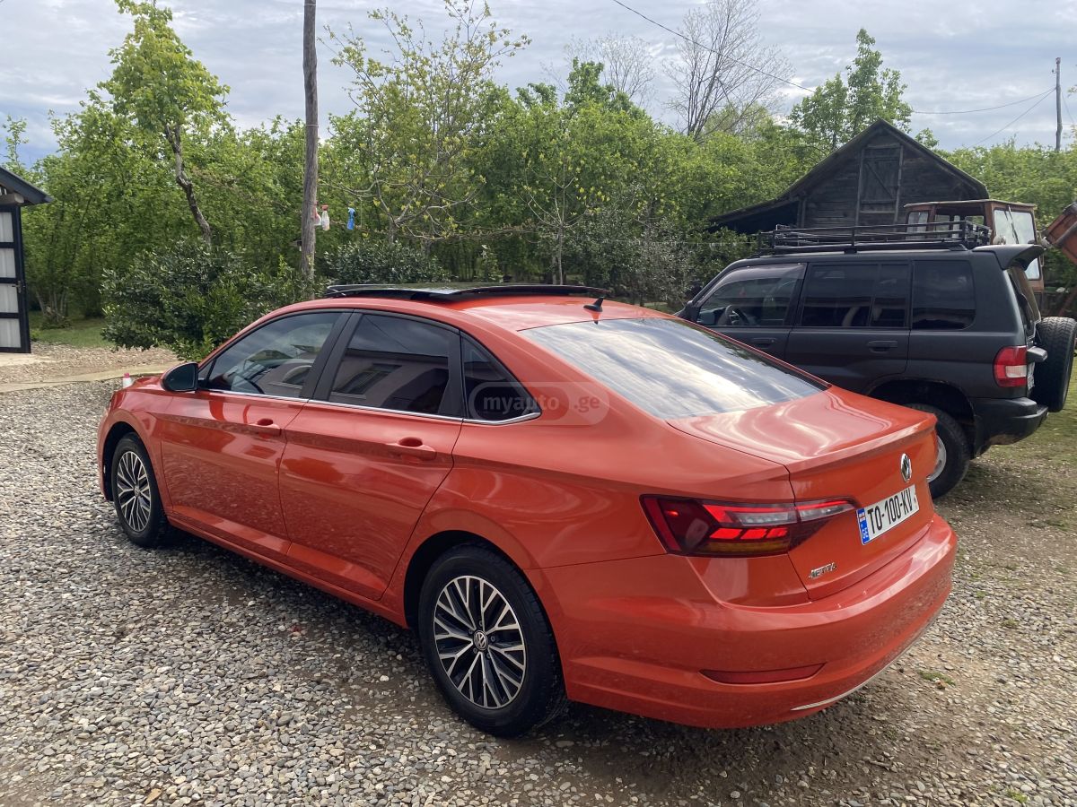 Volkswagen Jetta - фото 14
