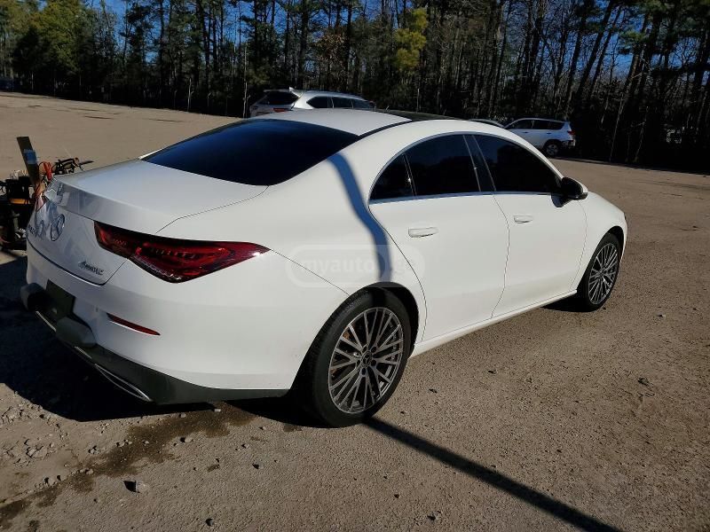 Mercedes-Benz CLA 250 - фото 3