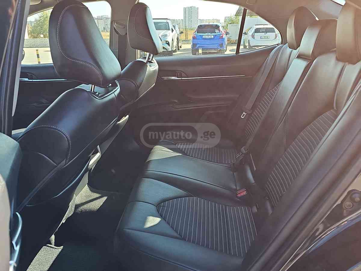 Toyota Toyota Camry — миниатюра 7