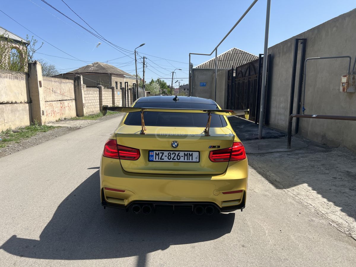 BMW M3 - фото 9