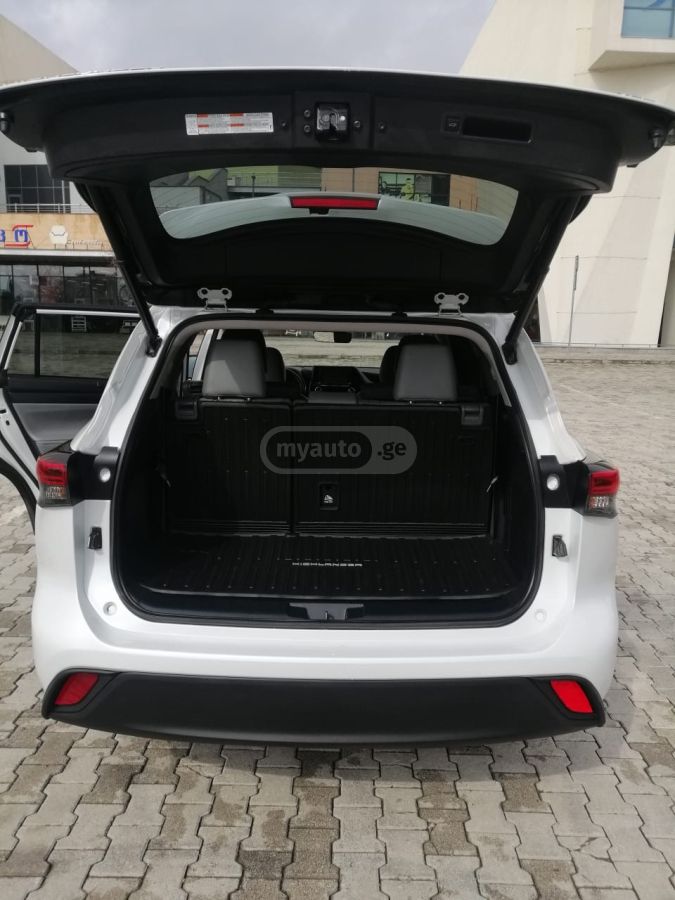 Toyota Highlander - фото 11