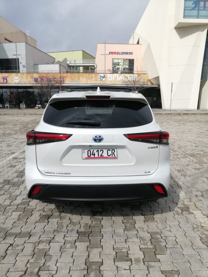 Toyota Highlander - фото 12