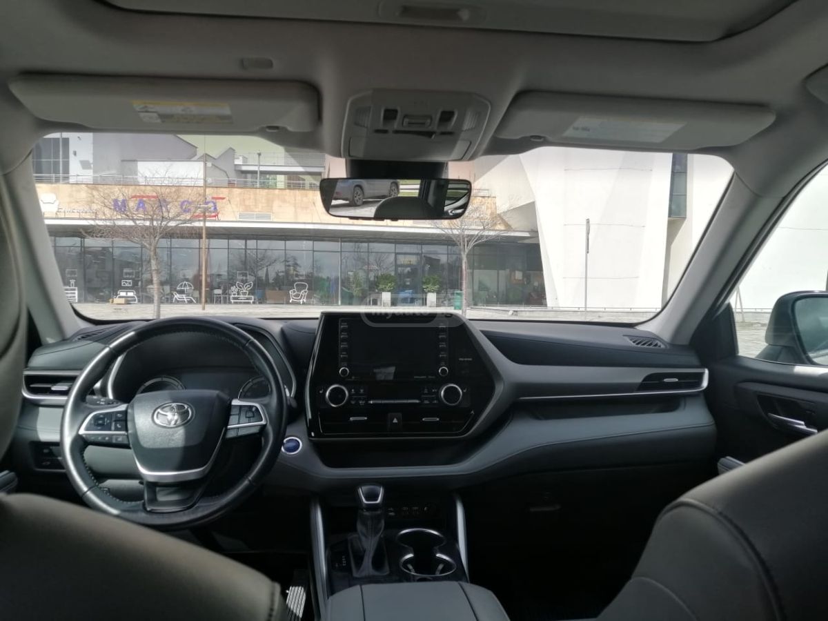 Toyota Highlander - фото 6