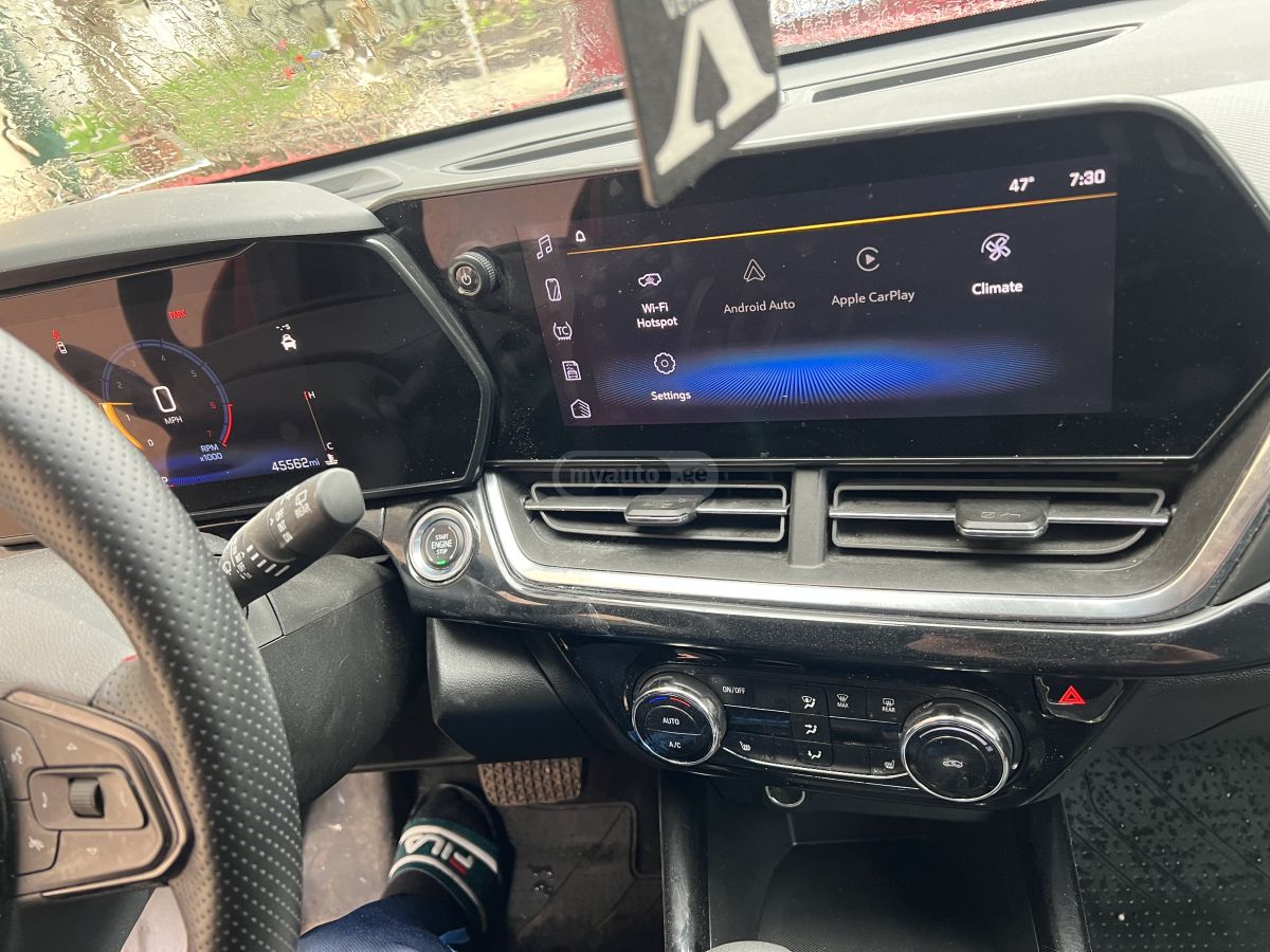 Chevrolet Trax - фото 14