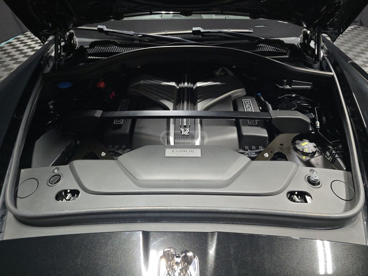 Rolls-Royce Cullinan 2021 — миниатюра 8