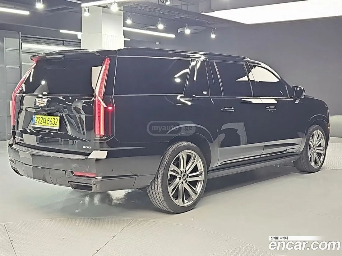 Cadillac Escalade 2025 — миниатюра 3