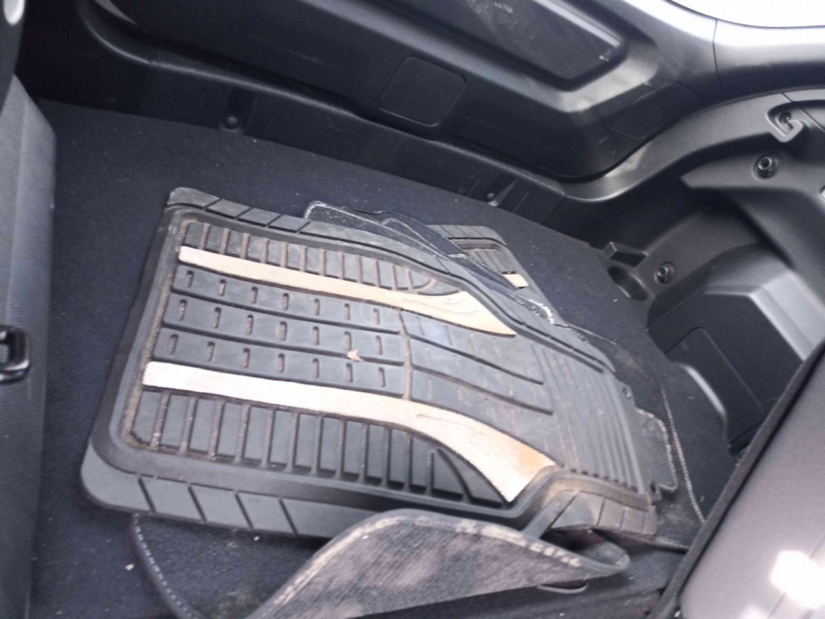 Subaru Crosstrek - фото 9