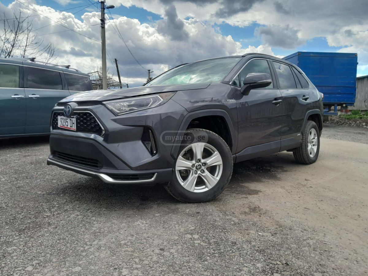 Toyota RAV 4 - фото 2
