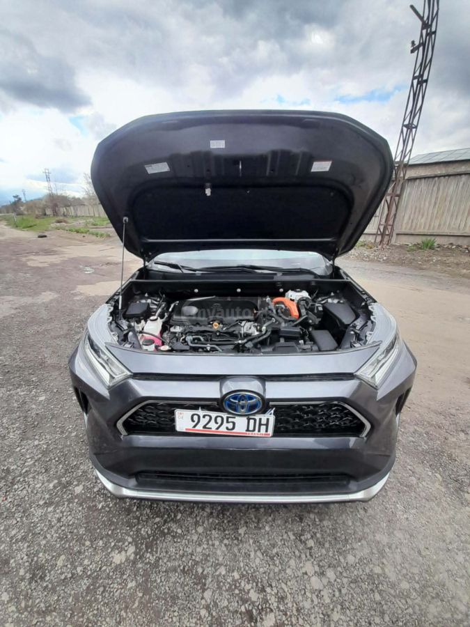Toyota RAV 4 - фото 4
