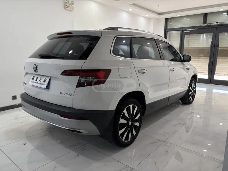 Skoda Karoq 2021 — миниатюра 6