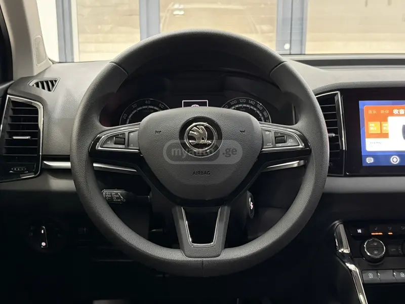 Skoda Karoq 2021 — миниатюра 9