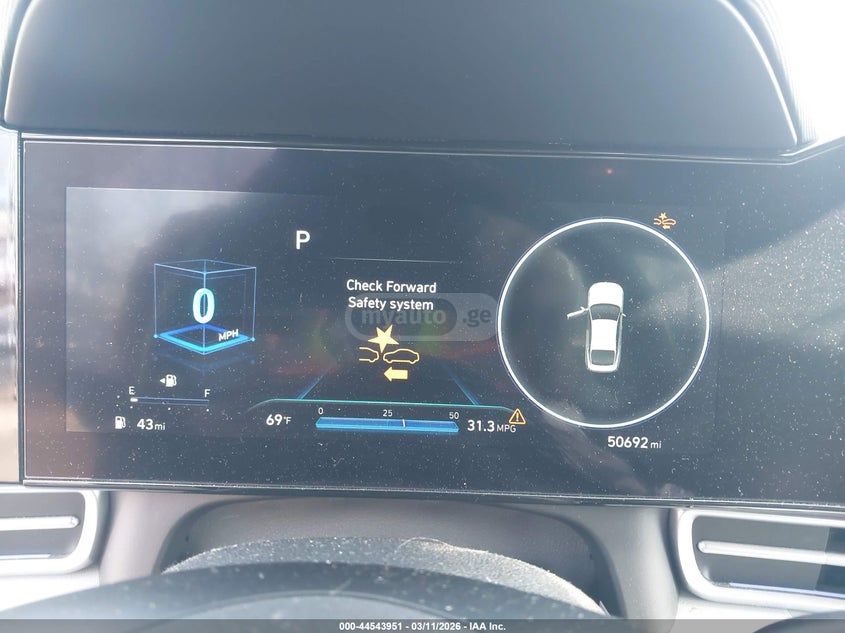 Hyundai Elantra - фото 7