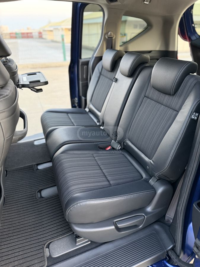 Honda Freed - фото 11