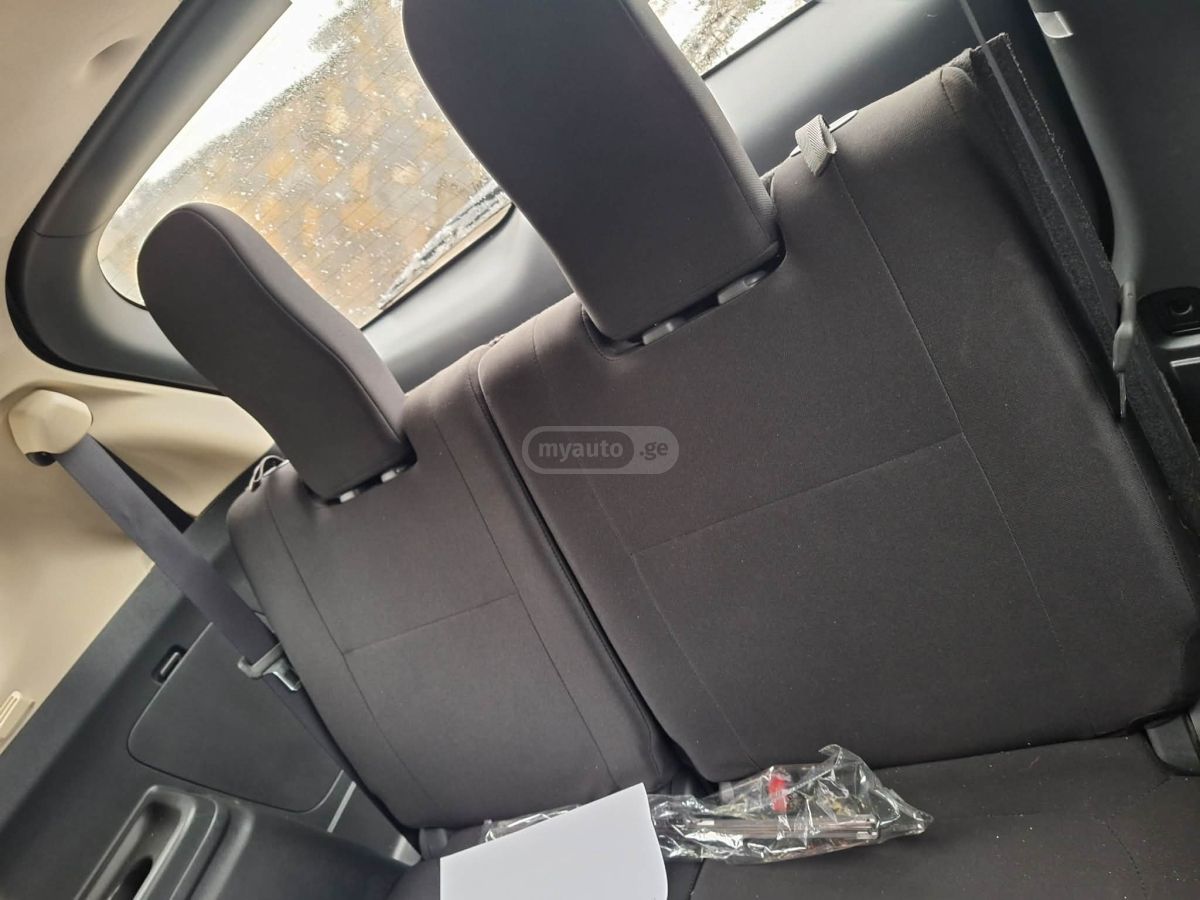 Mitsubishi Outlander - фото 13