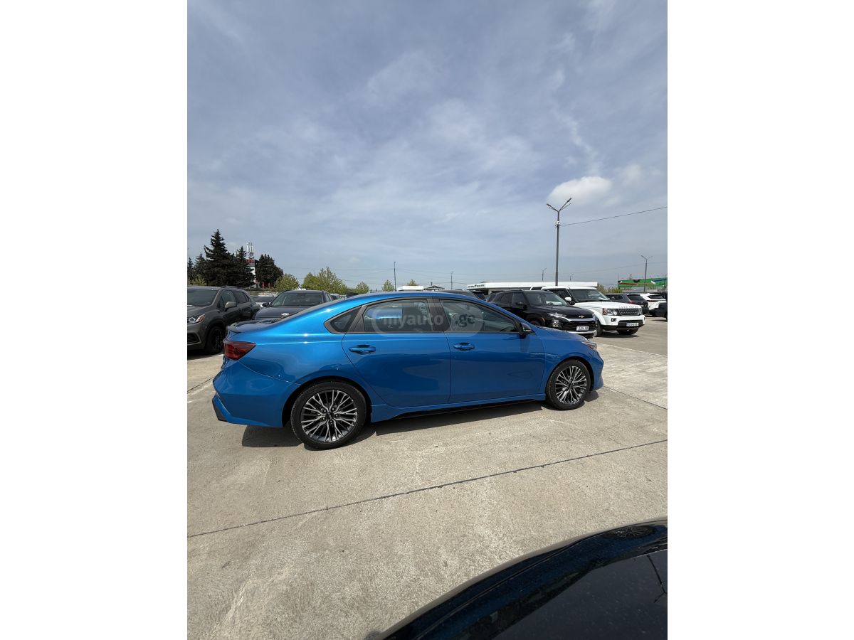 Kia Forte - фото 3