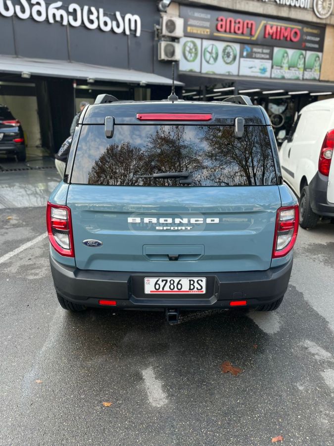 Ford Outer Banks 4dr 4x4 Automatic — миниатюра 4