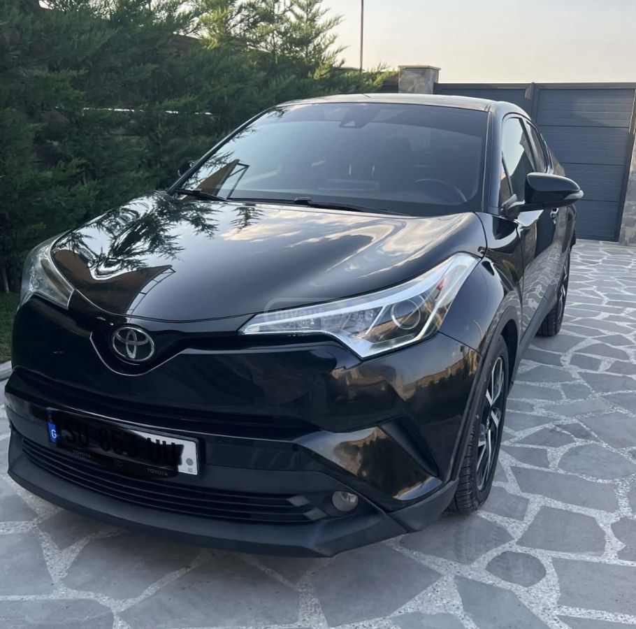 Toyota CHR - фото 2