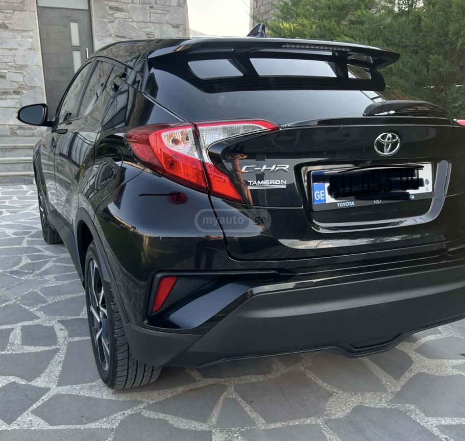 Toyota CHR - фото 5