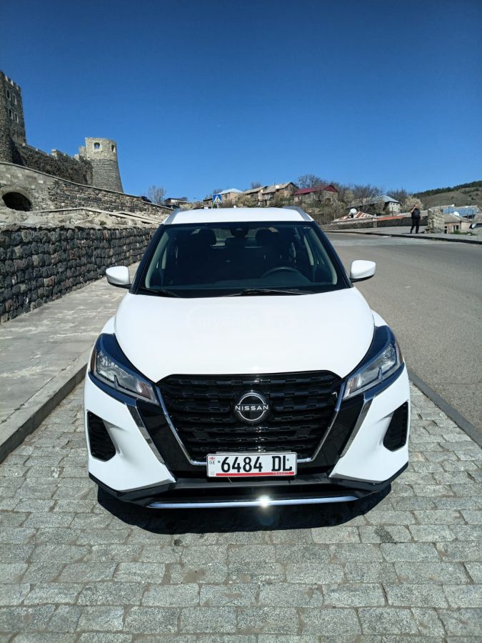 Nissan Kicks - фото 1