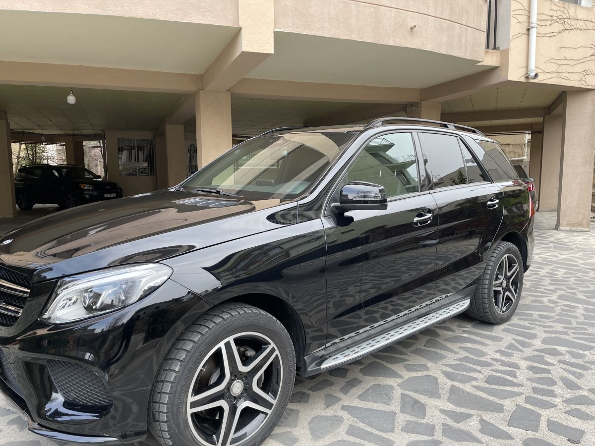 Mercedes-Benz GLE 350 - фото 2