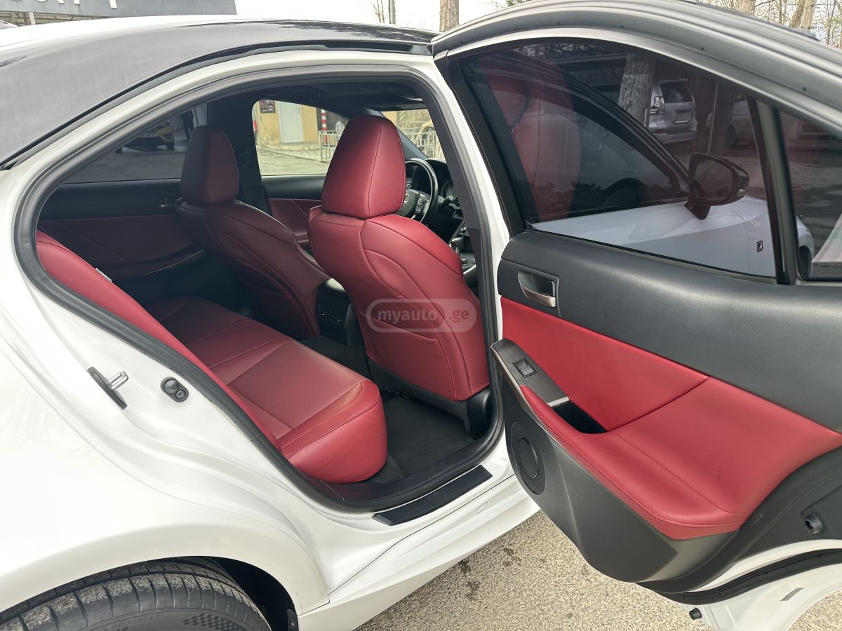 Lexus IS 350 - фото 7