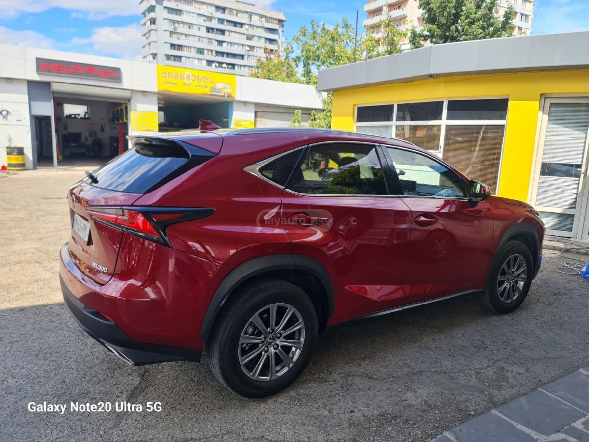 Lexus NX 300 - фото 4