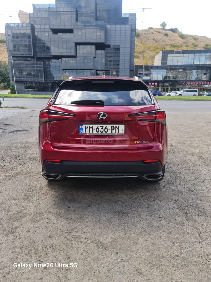 Lexus NX 300 - фото 9