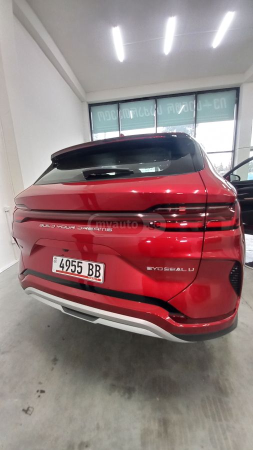 BYD Seal U - фото 11
