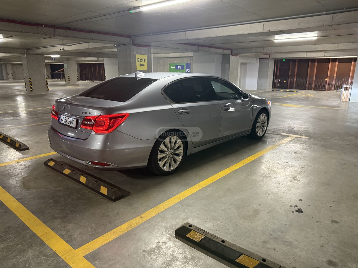 Acura RLX - фото 3