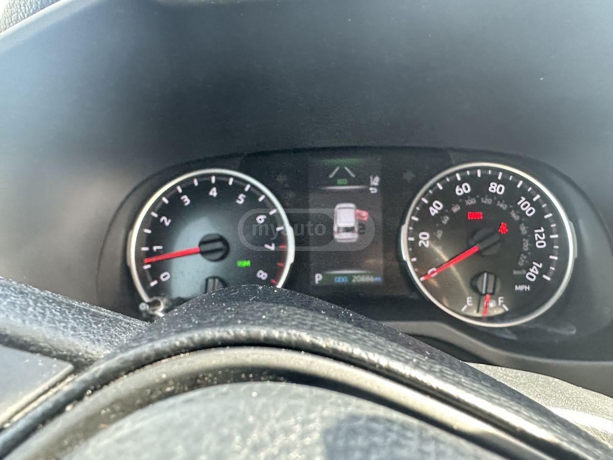 Toyota XLE — миниатюра 7