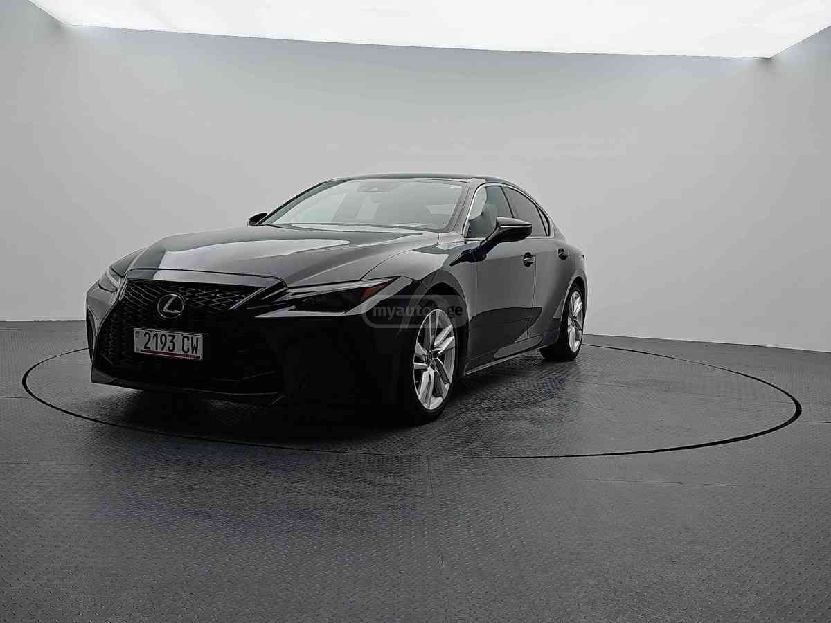 Lexus IS 300 2021 — миниатюра 1