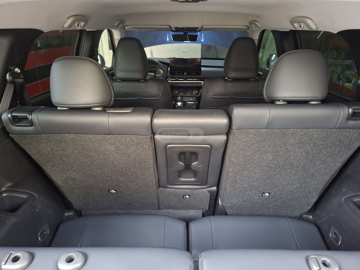 Mitsubishi Outlander - фото 13