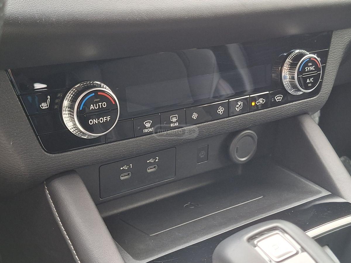 Mitsubishi Outlander - фото 8