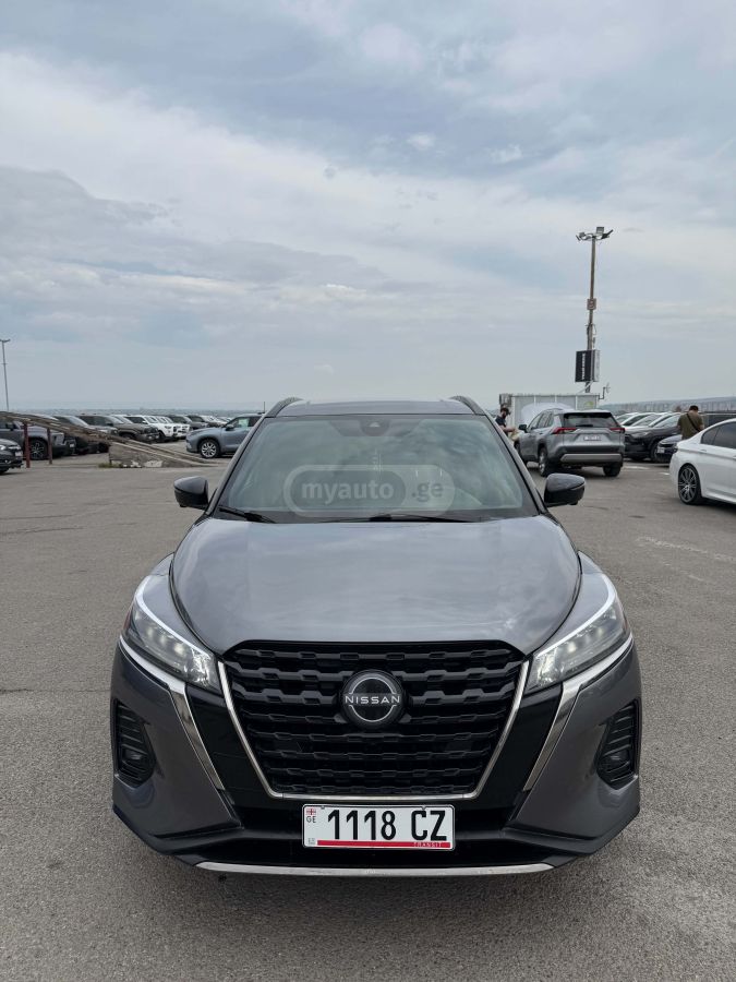 Nissan Kicks - фото 1
