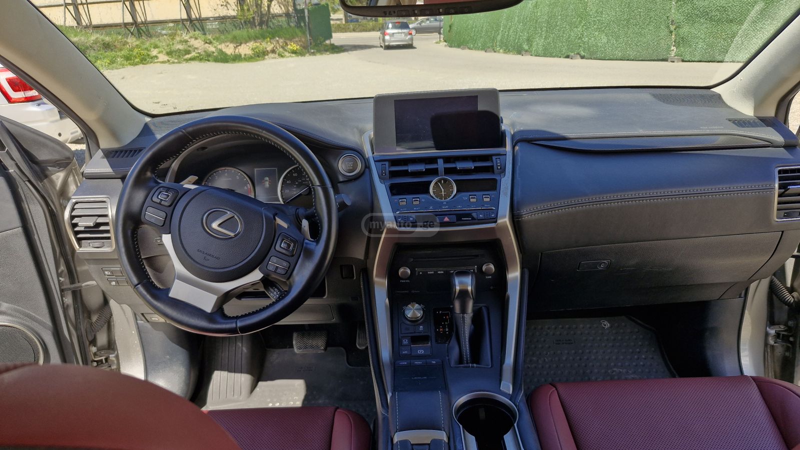 Lexus NX 300 - фото 7