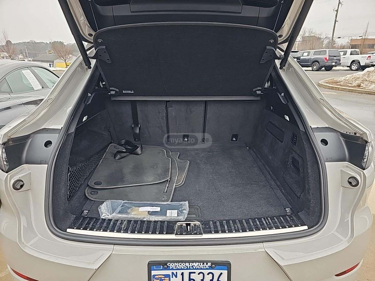 Porsche Cayenne - фото 13