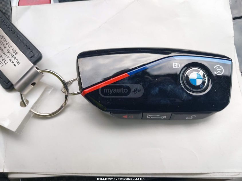 BMW XM 2025 — миниатюра 10