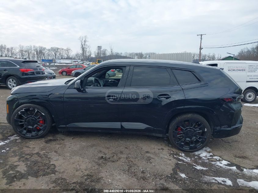 BMW XM 2025 — миниатюра 13