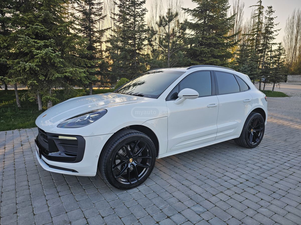 Porsche Macan - фото 1