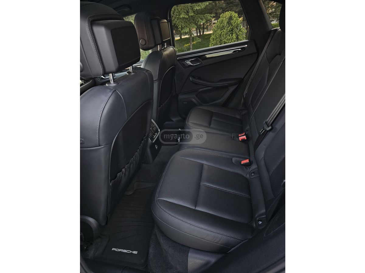 Porsche Macan - фото 10