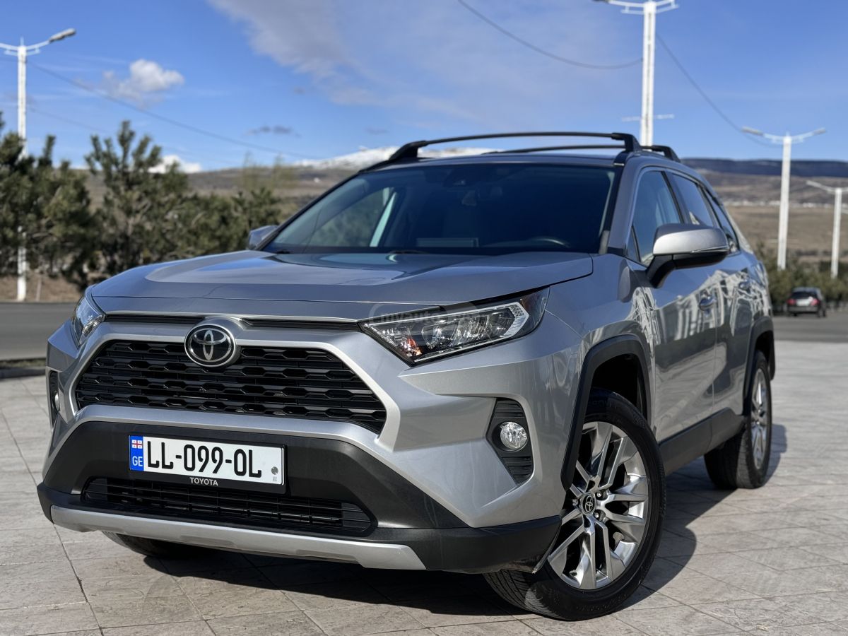 Toyota Rav 4 - фото 3
