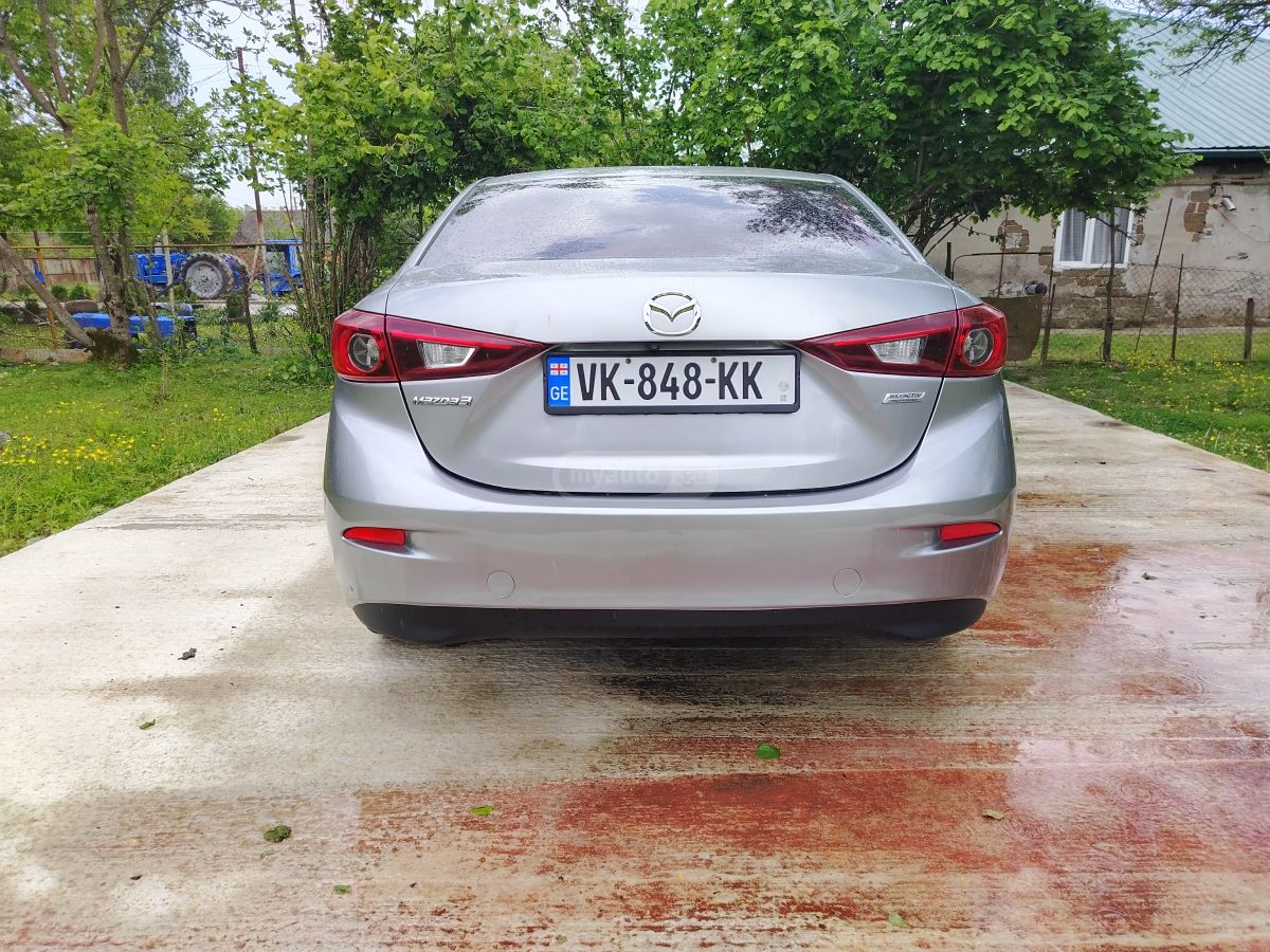 Mazda Mazda 3 - фото 11