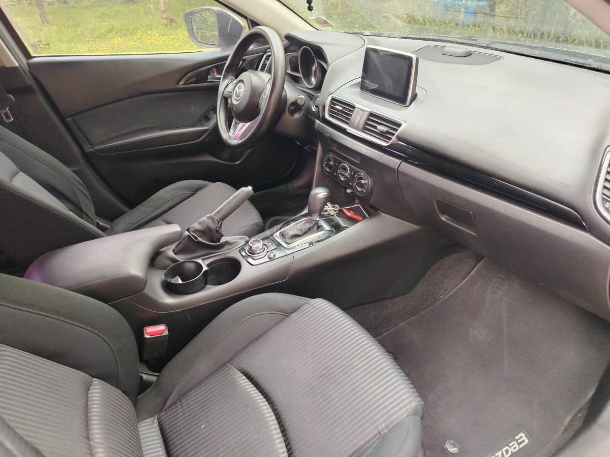Mazda Mazda 3 - фото 6