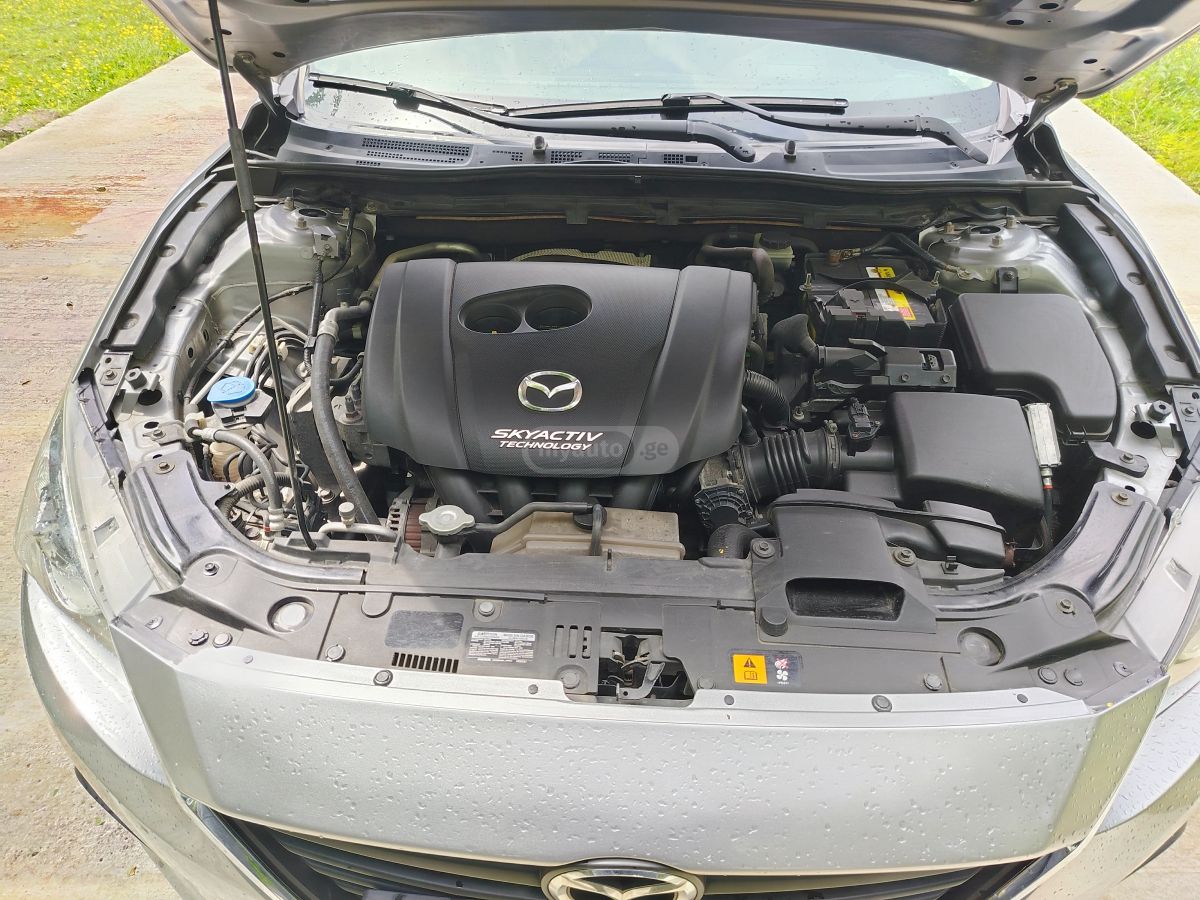Mazda Mazda 3 - фото 7