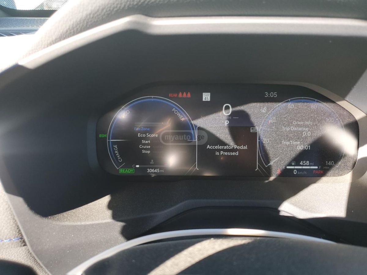 Toyota XSE 4dr All Wheel Drive CVT — миниатюра 9