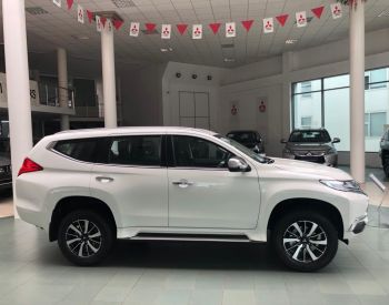 MITSUBISHI Pajero Sport 2019