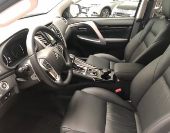 MITSUBISHI Pajero Sport 2019
