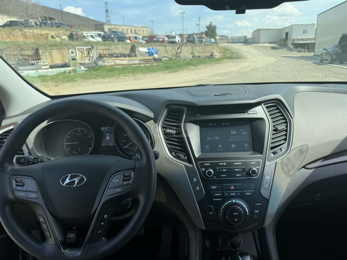 Hyundai Santa FE - фото 6
