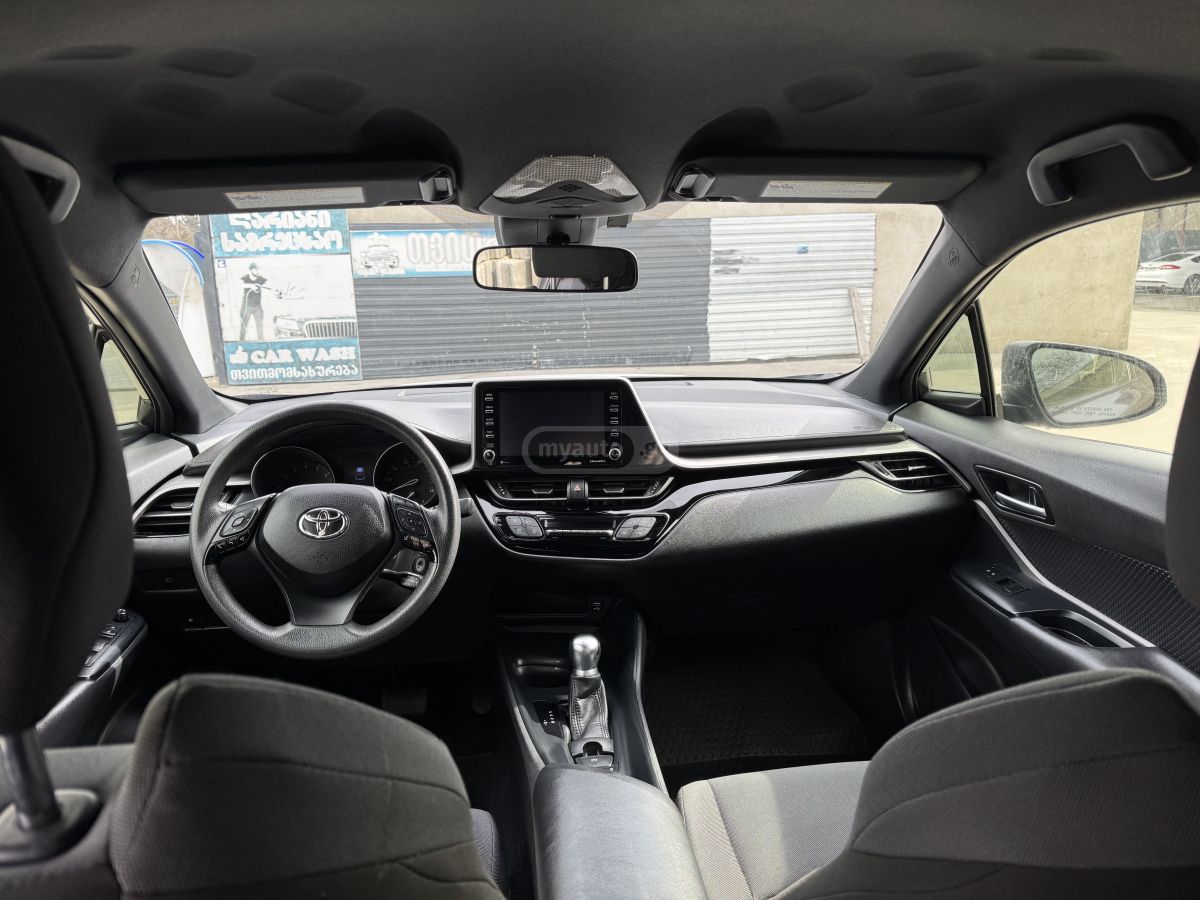 Toyota CHR - фото 11