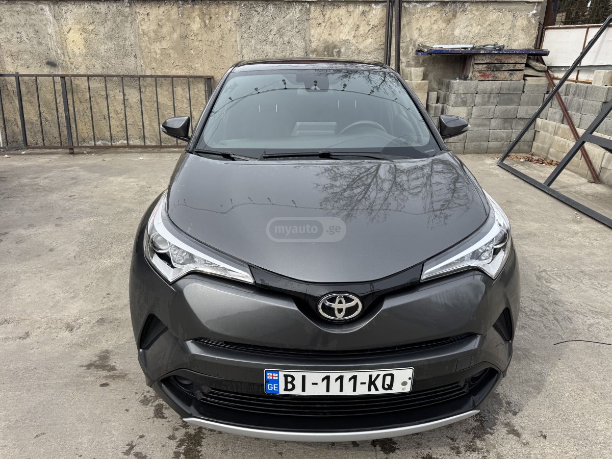 Toyota CHR - фото 9